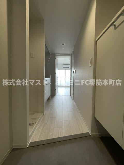 セレニテ梅田北グランデの玄関