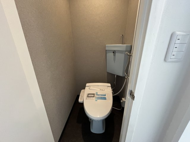 SENSE NEYAGAWAのトイレ