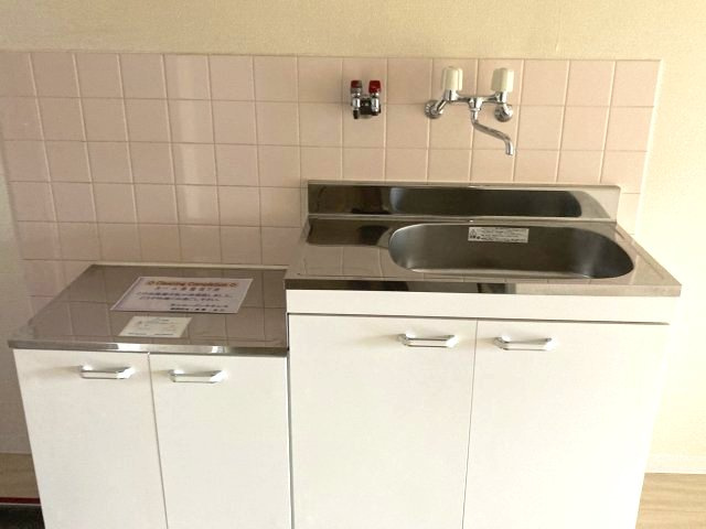 コムズスクエア大日のキッチン|イメージとして同建物他部屋を表示しています