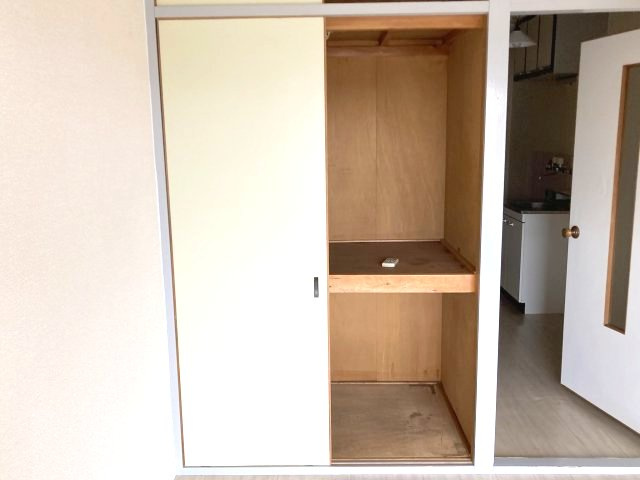コムズスクエア大日の収納|イメージとして同建物他部屋を表示しています