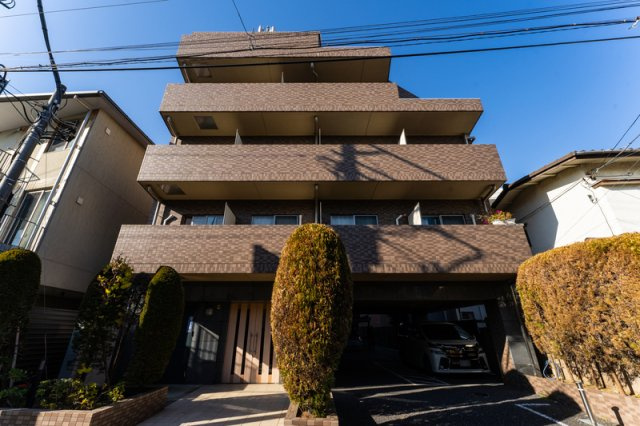 豊島区目白５丁目の賃貸マンションの外観