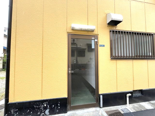 RHYTHM香里園のエントランス