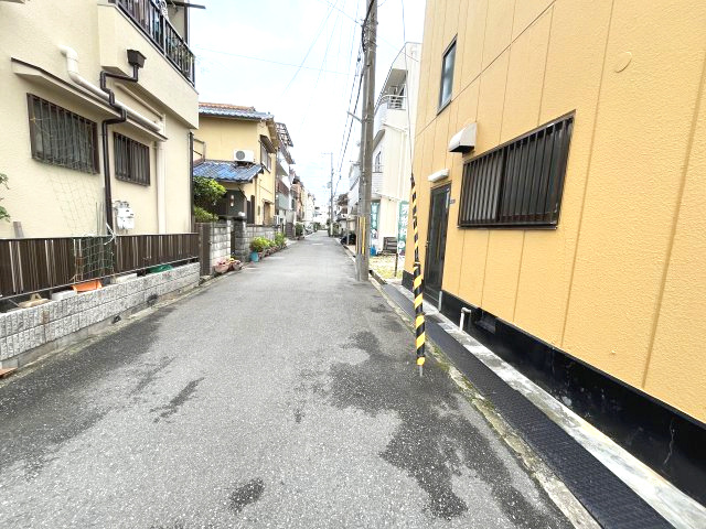 RHYTHM香里園の周辺