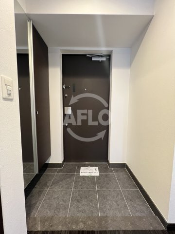 アルグラッド梅田WESTの玄関|アルグラッド梅田WEST　玄関