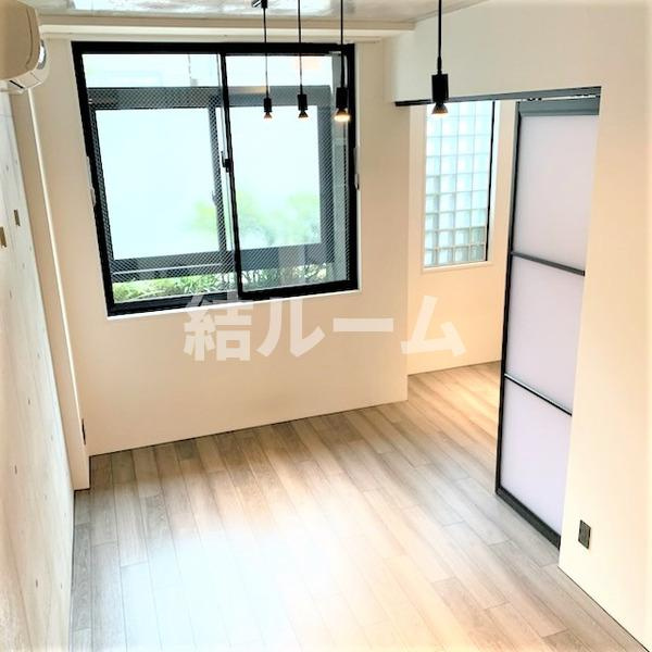 文京区本駒込１丁目の賃貸マンションの居間・リビング