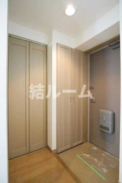 文京区湯島２丁目の賃貸マンションの玄関