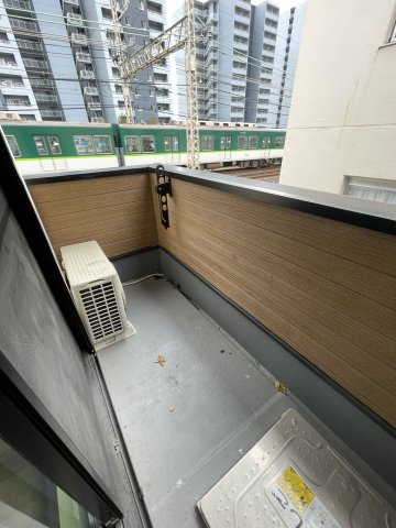 ALEGRIA寝屋川平池町のバルコニー