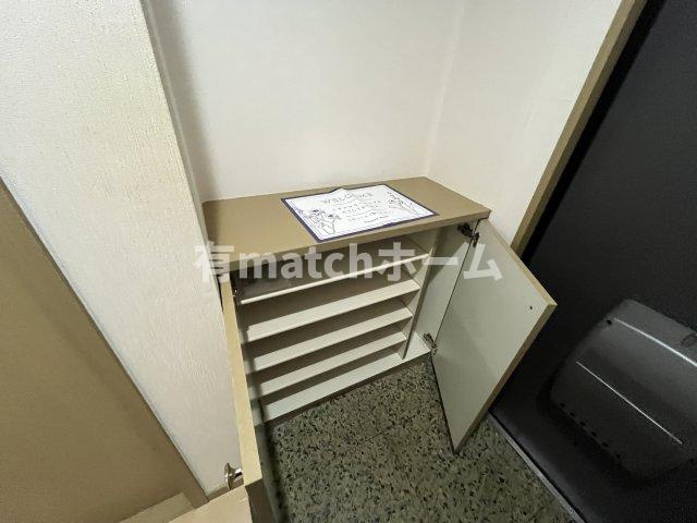 東ハイツの収納