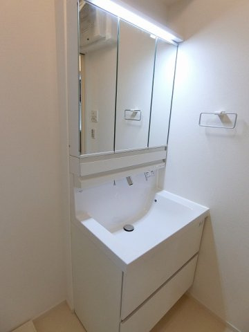 クレアモントの独立洗面台
