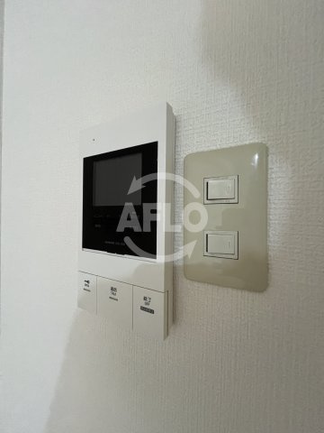 新大阪エクセルハイツのセキュリティ|インターホン