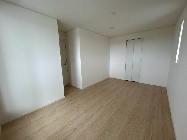 糸満市兼城　第4の洋室|洋室8帖