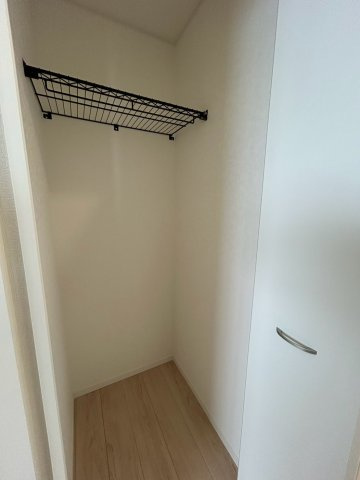 糸満市兼城　第4の収納|2階廊下収納
