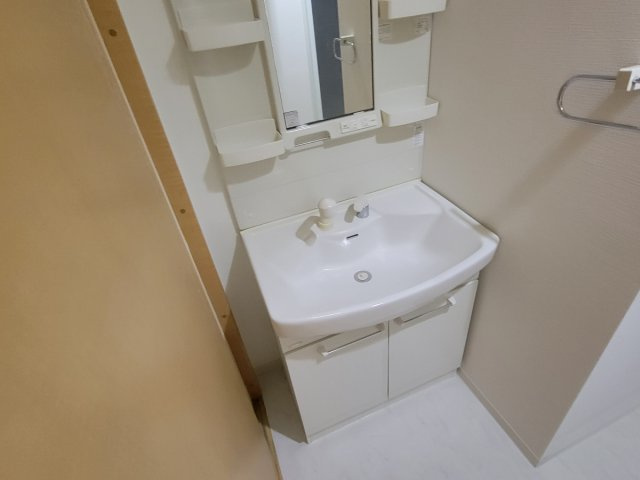 リュクス西明石の洗面所