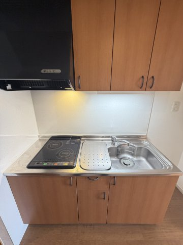 ワイズコート難波ウエストのキッチン