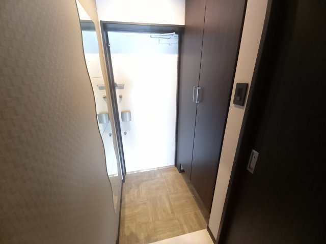 ブエナビスタ神戸駅前の玄関