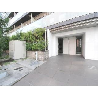 The Residence 神楽坂Ⅱのエントランス