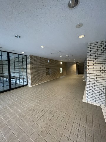 メゾン名谷のロビー