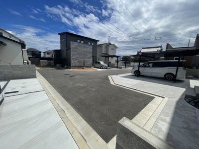 【前面道路含む現地写真】 | 愛媛県上徳　建売住宅