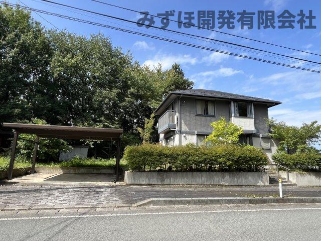 山形市すげさわの丘17-3の外観
