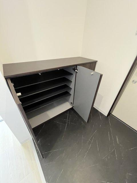 バローレ加佐の収納