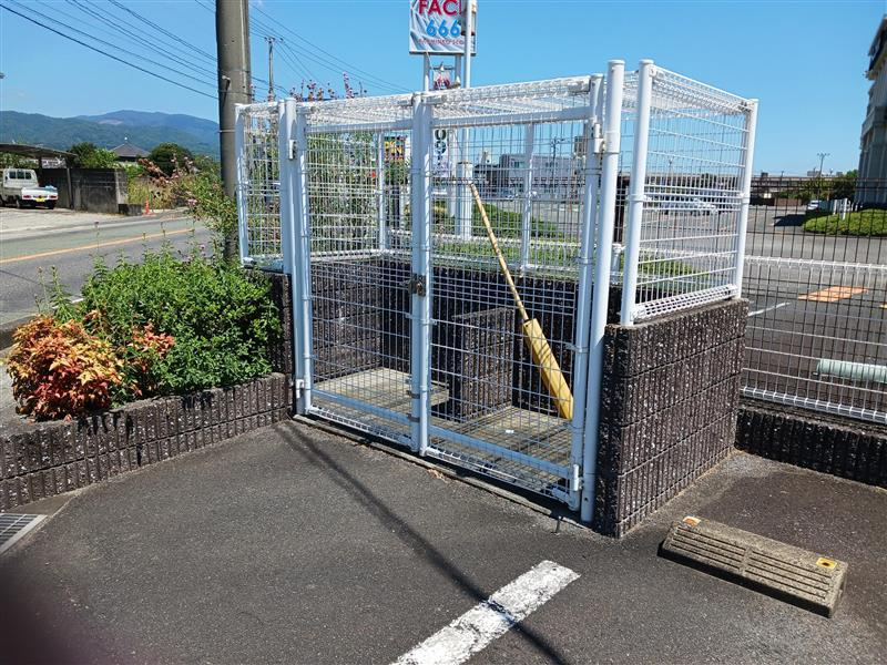ゴミ置き場