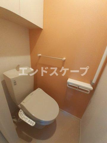 エスポワールのトイレ|高崎、前橋のお部屋探しはエンドスケープまで！お客様の理想お聞かせ下さい♪
