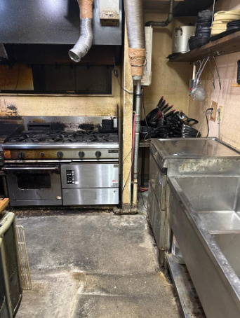 第一住建備後町ビルのキッチン
