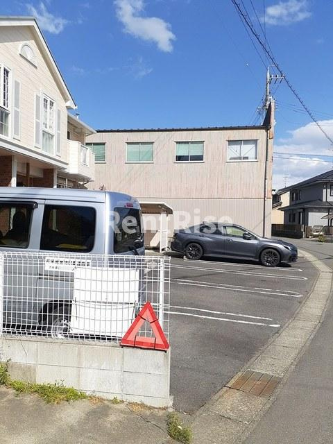 一宮市千秋町浅野羽根字北裏のアパートの駐車場|駐車場