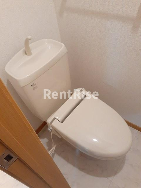 一宮市千秋町浅野羽根字北裏のアパートのトイレ|トイレ