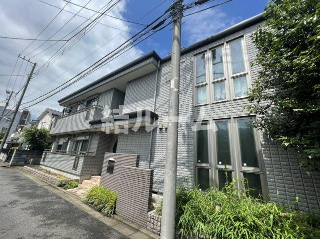 練馬区北町８丁目のアパートのエントランス