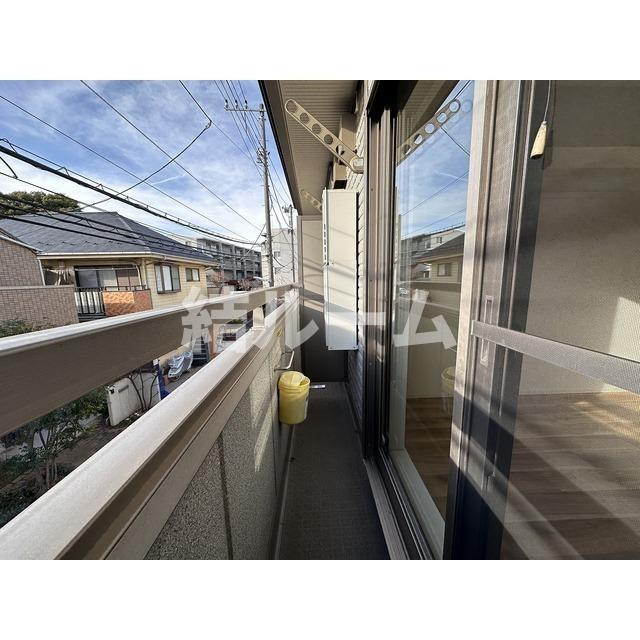 練馬区北町８丁目のアパートのバルコニー