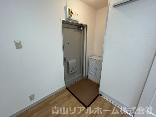 【玄関】