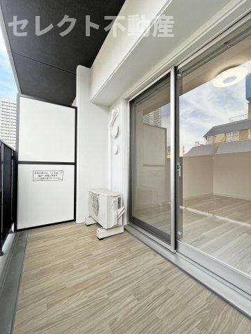 プレサンス伏見アーバンベースのバルコニー