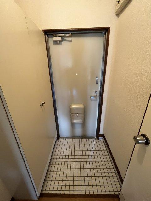 コーポ君が峰の玄関