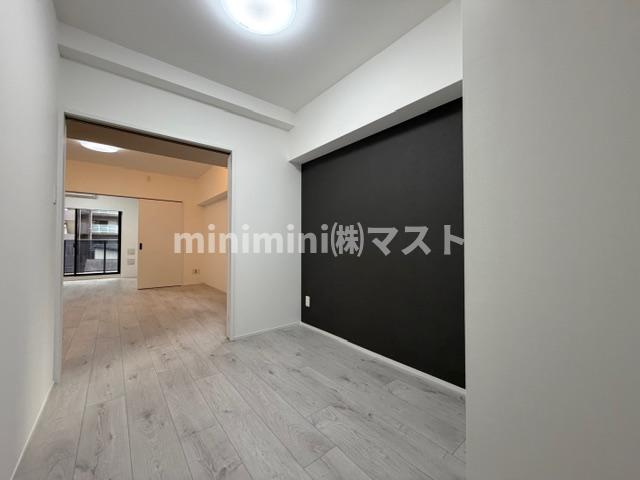 GLAM　STELLA松屋町の洋室
