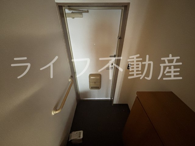 エレガンス川上の玄関|シンプルで使いやすい玄関です