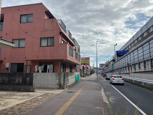 府中町大須1丁目の前面道路含む現地写真