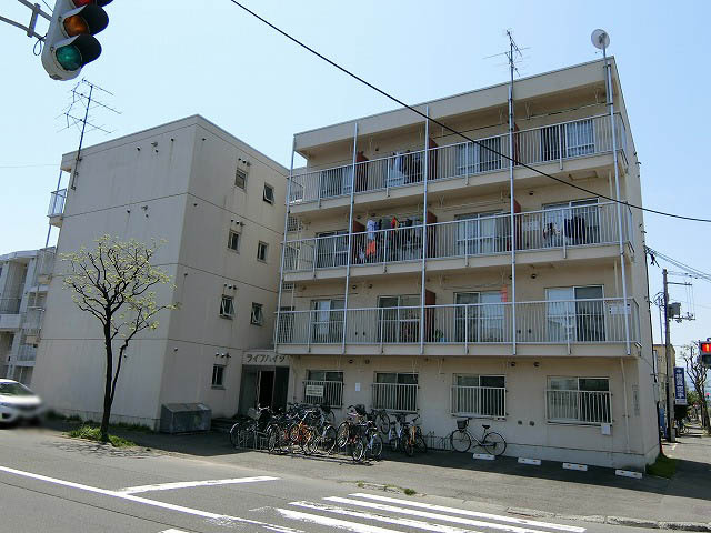 ライフハイツ