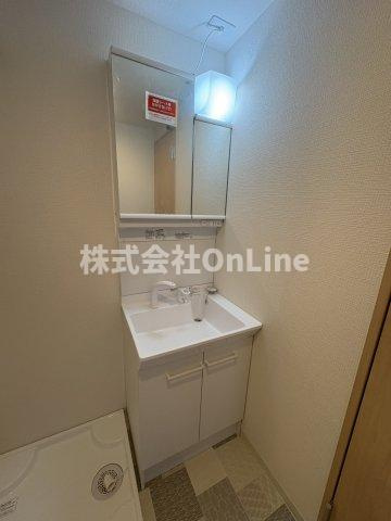 F+style東大阪吉松の独立洗面台