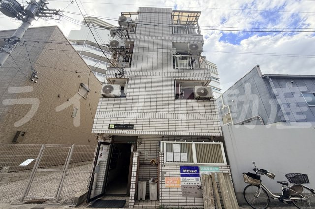 アパートメント東成Ⅱの外観