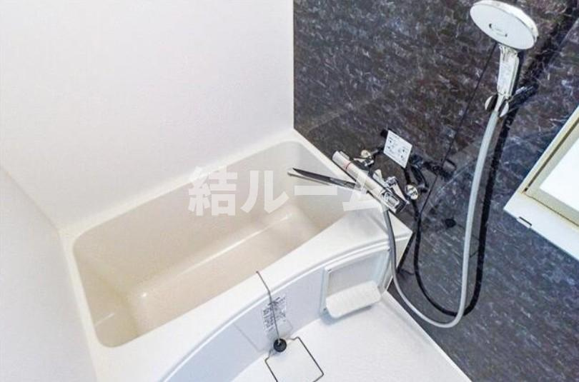練馬区氷川台４丁目の賃貸マンションの浴室|別号室参考写真