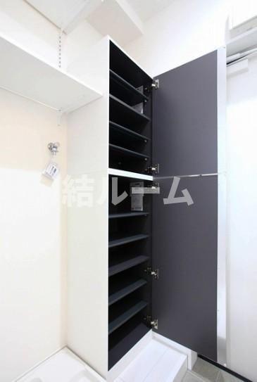 練馬区氷川台４丁目の賃貸マンションの玄関|別号室参考写真