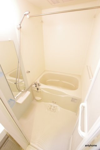 ディクス梅田東レジデンス　仲介手数料無料の浴室