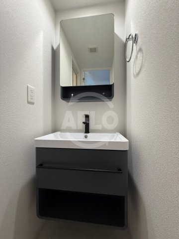 セレニテ梅田北グランデの独立洗面台|セレニテ梅田北グランデ　独立洗面台