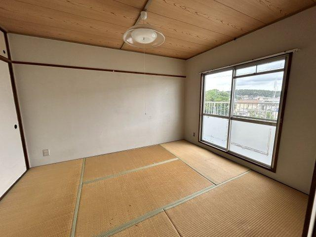 ローレルハイツ三木３号棟の収納