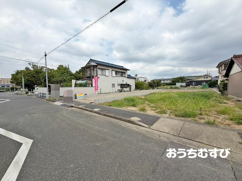 守山区森孝1丁目1139番(全3棟)の前面道路含む現地写真