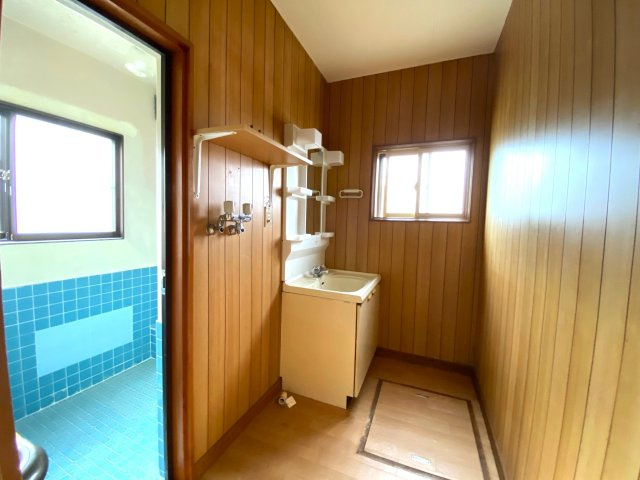【商談中】網走市鱒浦4丁目79番地410中古住宅の脱衣所