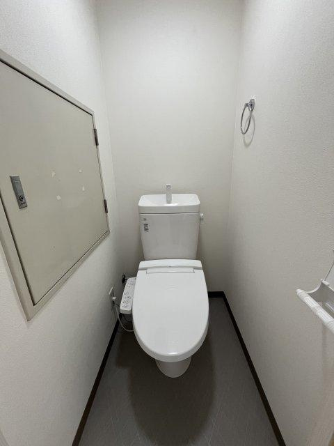 メゾンララのトイレ