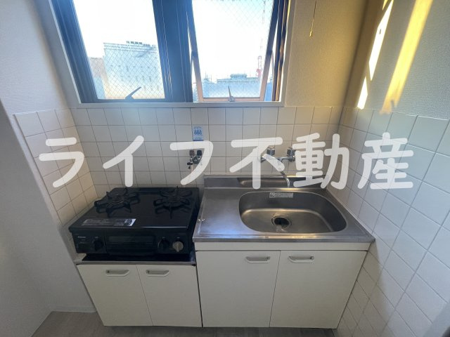 ヴァンベール大今里のキッチン|お料理しやすいキッチンです