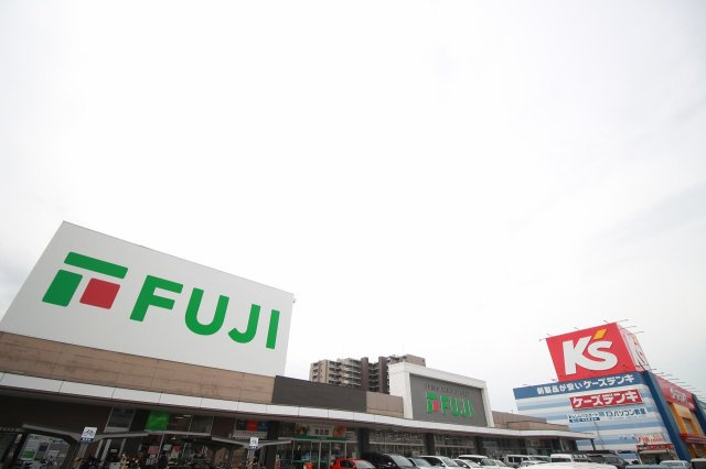 レオパレス室町の周辺